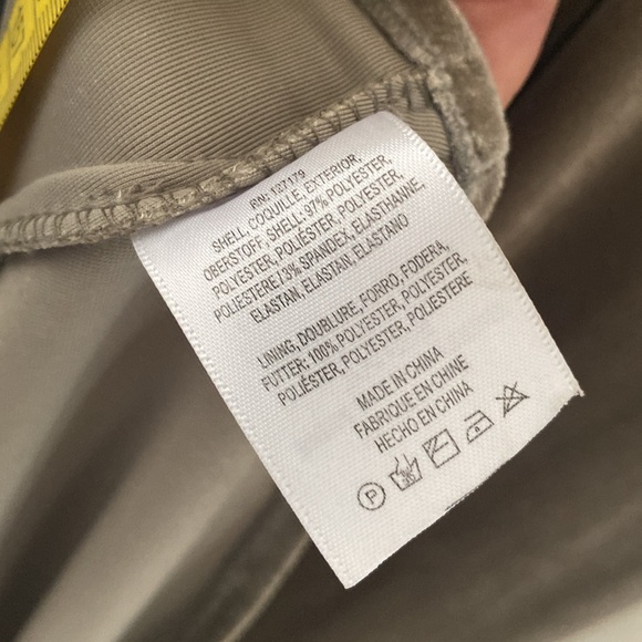 Jenny Yoo Jenny Yoo Sullivan Velvet Cowl Neck Gown Maxi in Sage size 00 - Picture 11 of 11